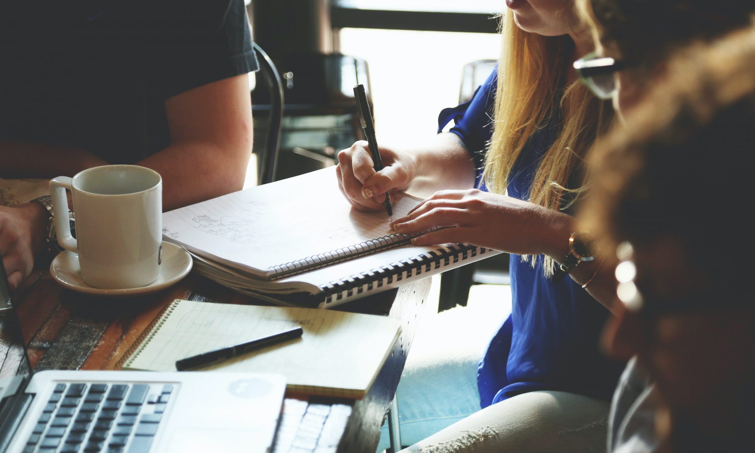 cropped-pexels-startup-stock-photos-7096-scaled-1.jpg